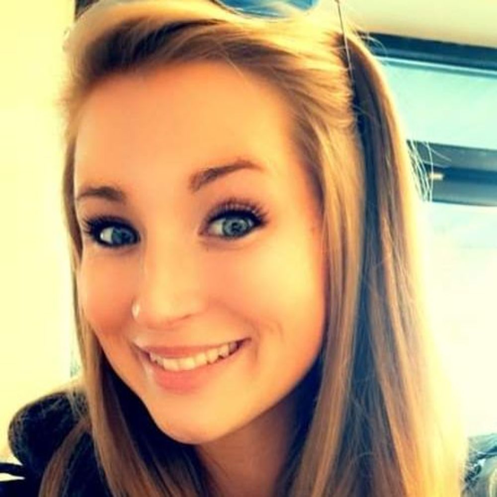 Meet your Posher, Danni